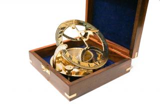 Mosiężny zegar słoneczny z kompasem w pudełku - Zegar Dollonda